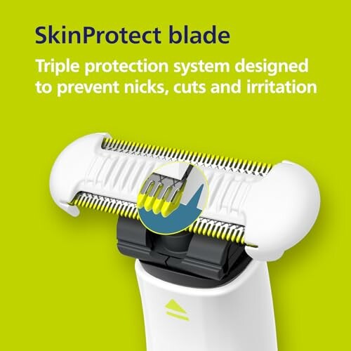 SkinProtect blade with triple protection system for shaving